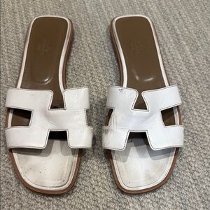 White Leather Hermes Oran Slide Sandals